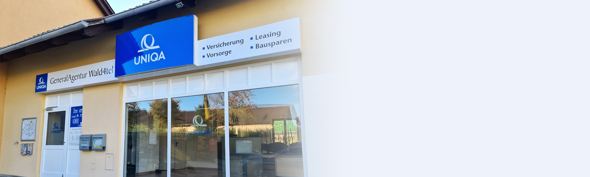 Der Eingangsbereich der UNIQA Generalagentur Waldviertel.